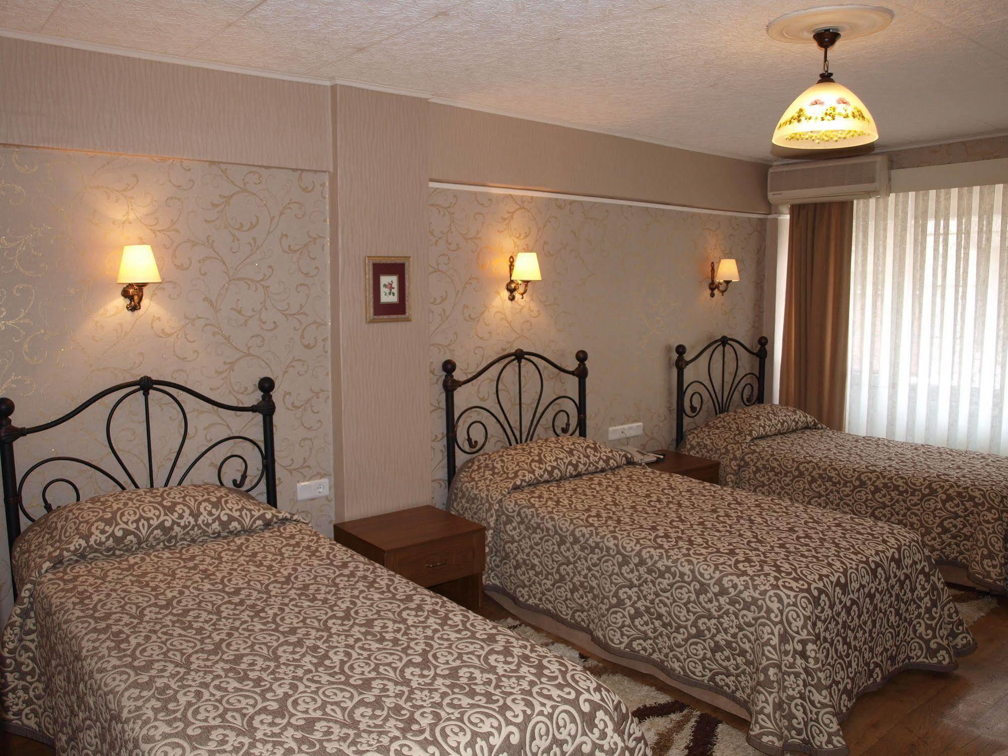 Hotel Nezih איסטמבול מראה חיצוני תמונה