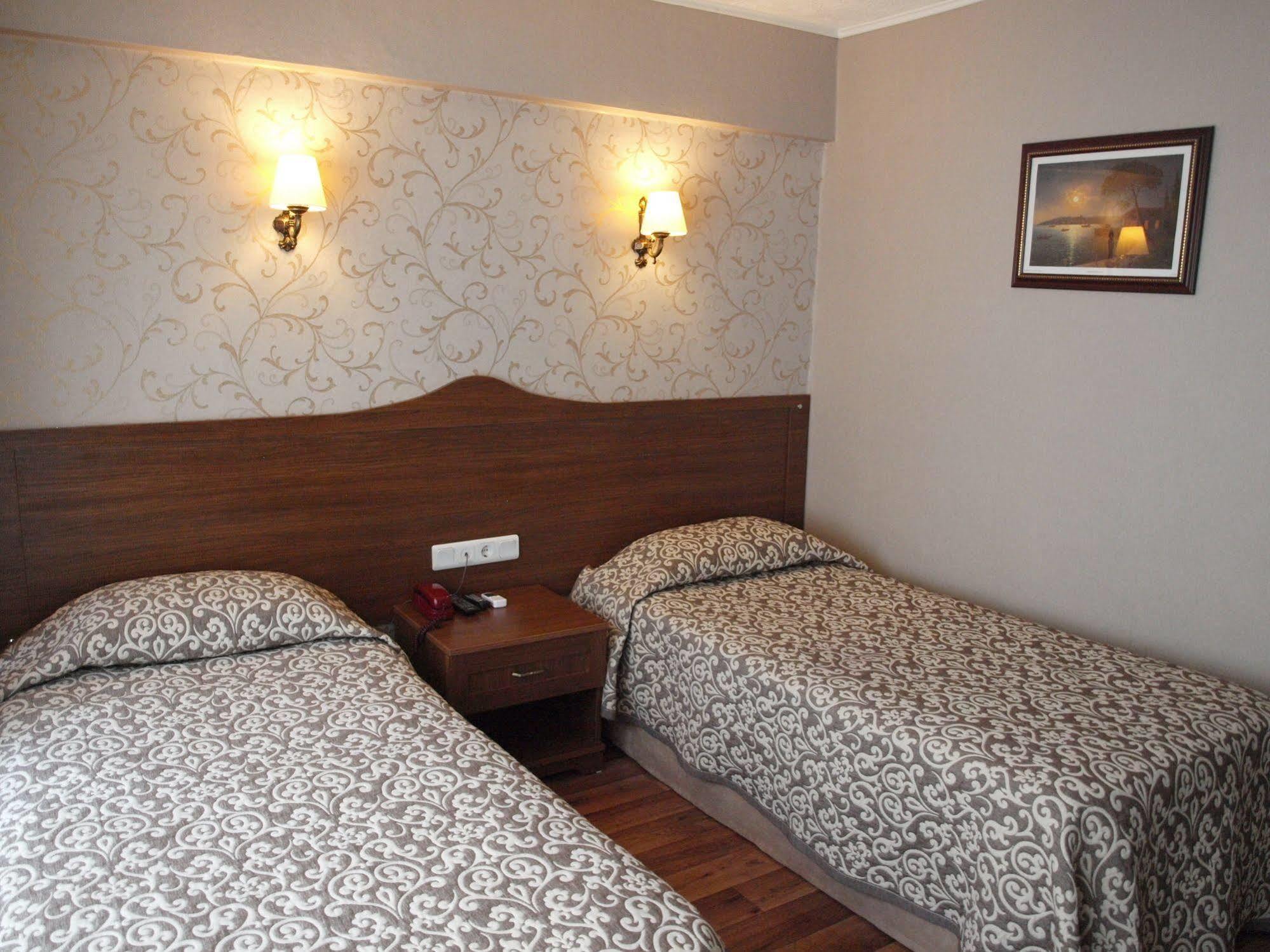 Hotel Nezih איסטמבול מראה חיצוני תמונה